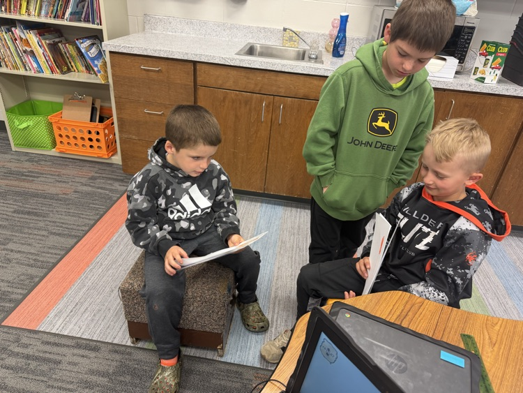 reading to preschool 