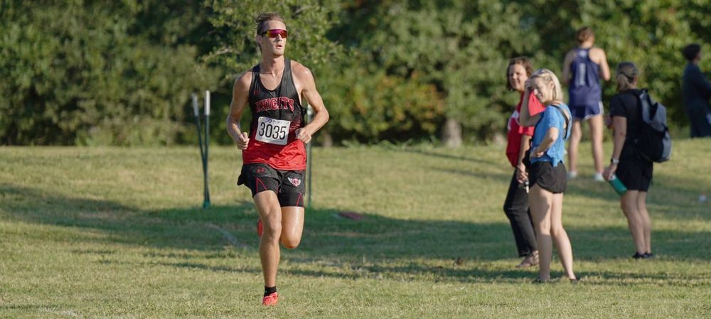 HHHS sophomore cross country runner