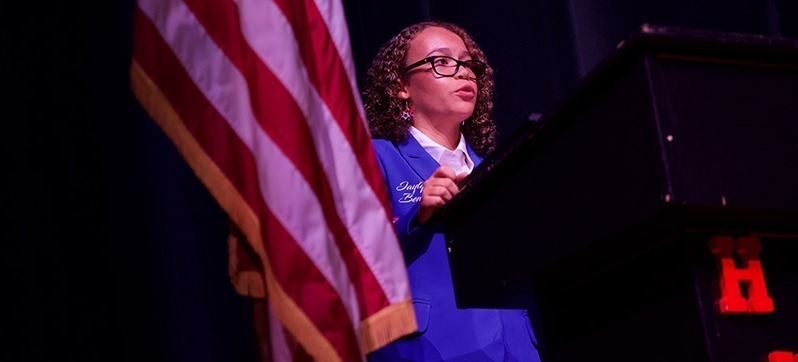 911 speaker Jaylynn Bennett
