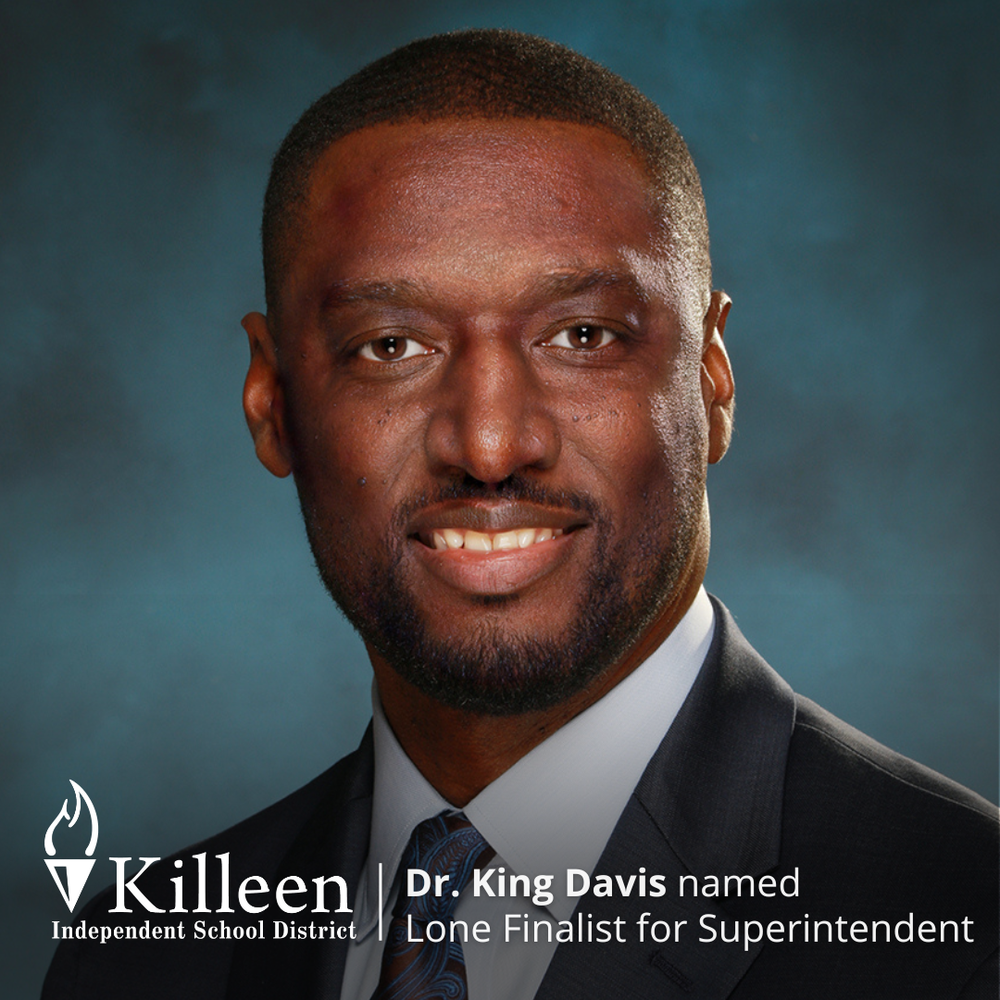 Dr. Davis headshot