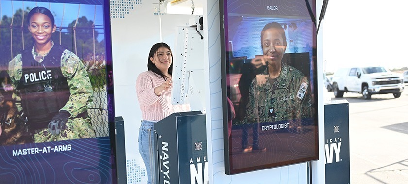 Navy simulations at Early College