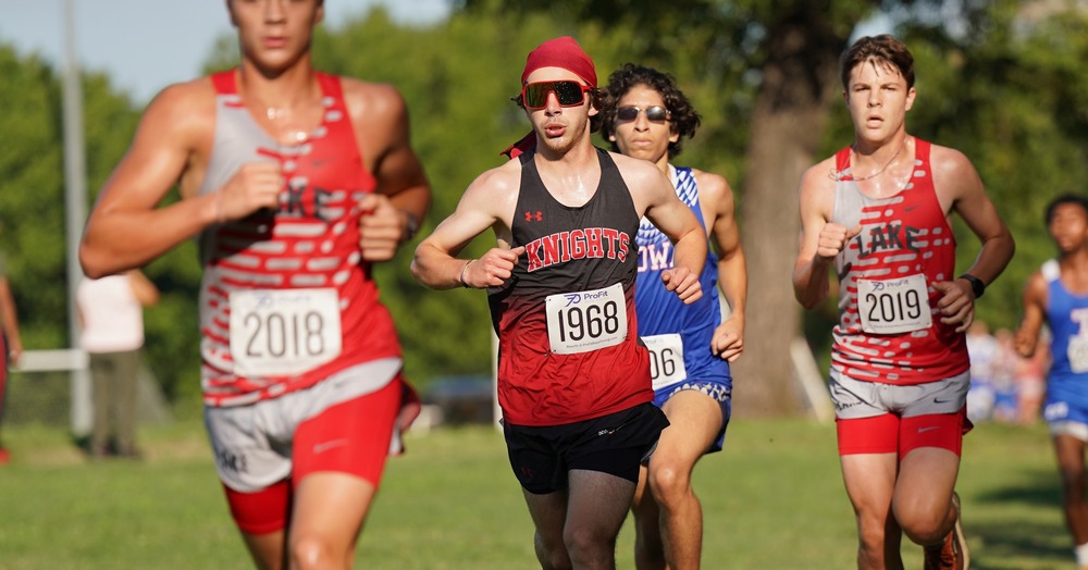 HHHS cross country runner