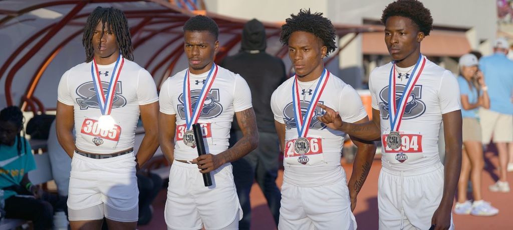 Shoemaker 4x200 relay team