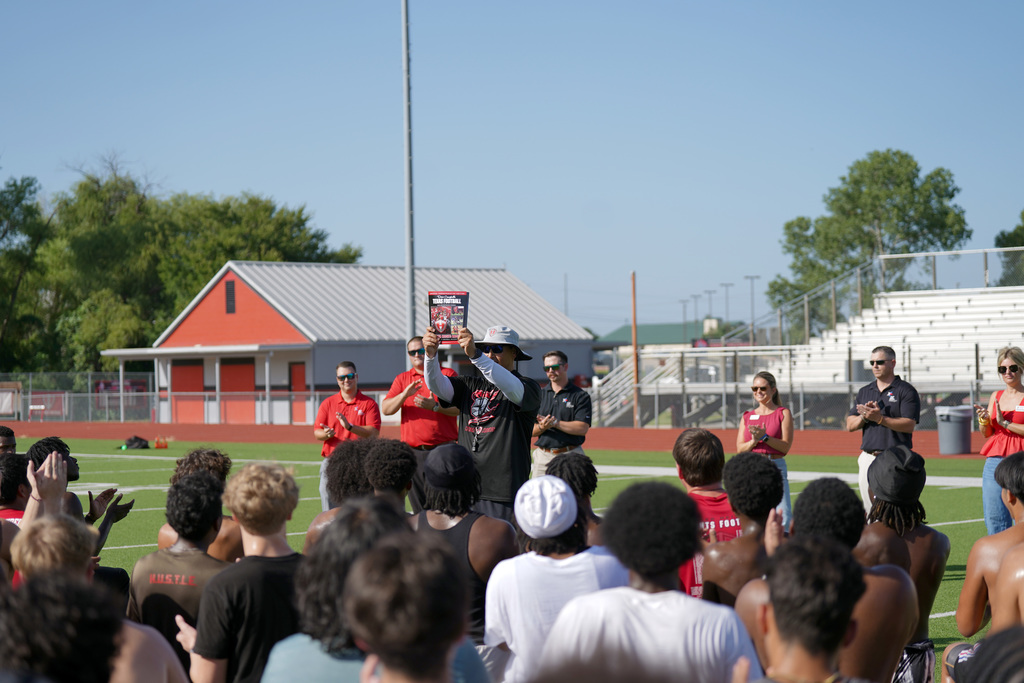 HHHS commemorative Dave Campbell's Texas Football magazine reveal 2025