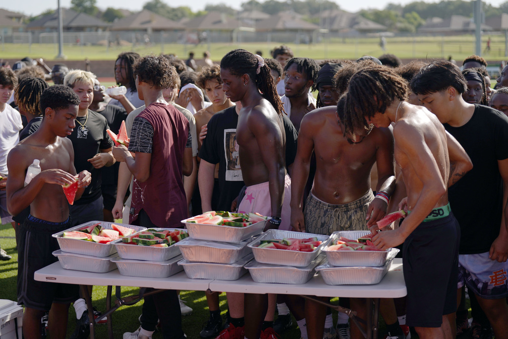 HHHS commemorative Dave Campbell's Texas Football magazine reveal 2025