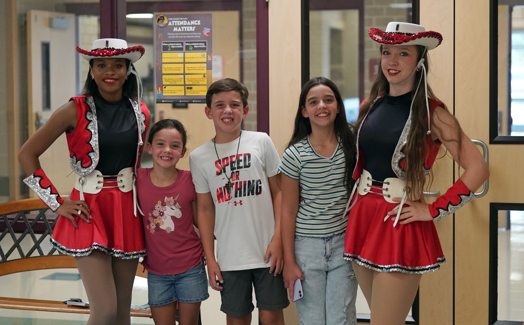 Meet the Teacher Mountain View ES