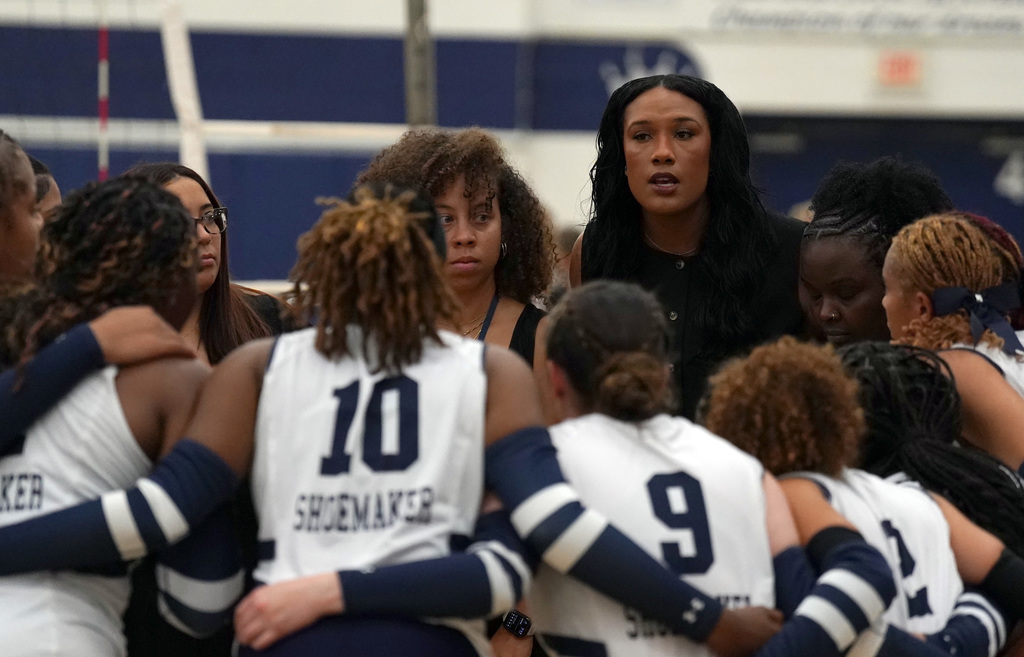 Coach McKenzie Tysor