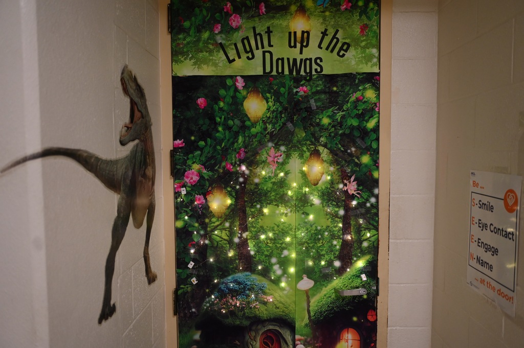 EHS homecoming door contest