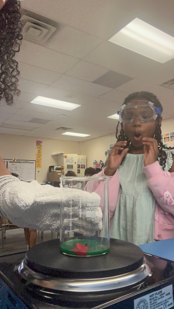 students observing temperatures changes of matter