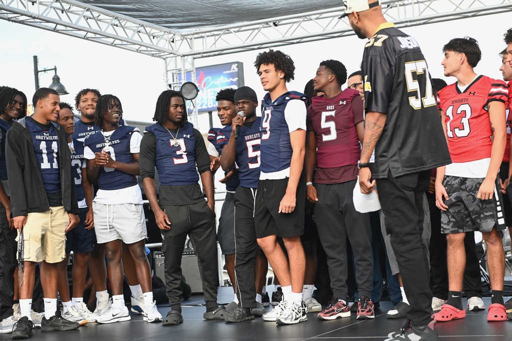 Player introductions