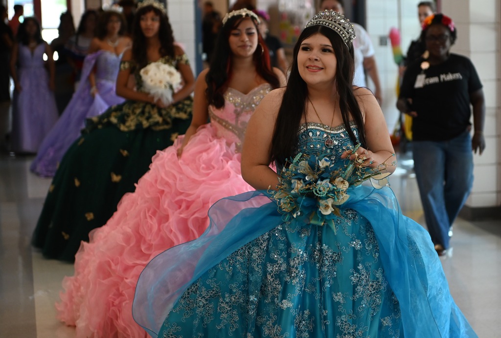 HH quinceanera parade 2025