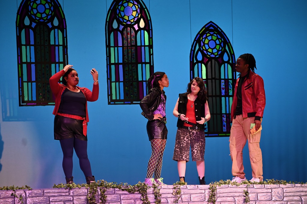 Ellison theater Descendants