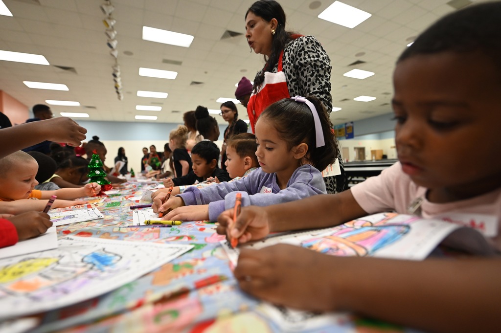 high attendance art day Iduma ES