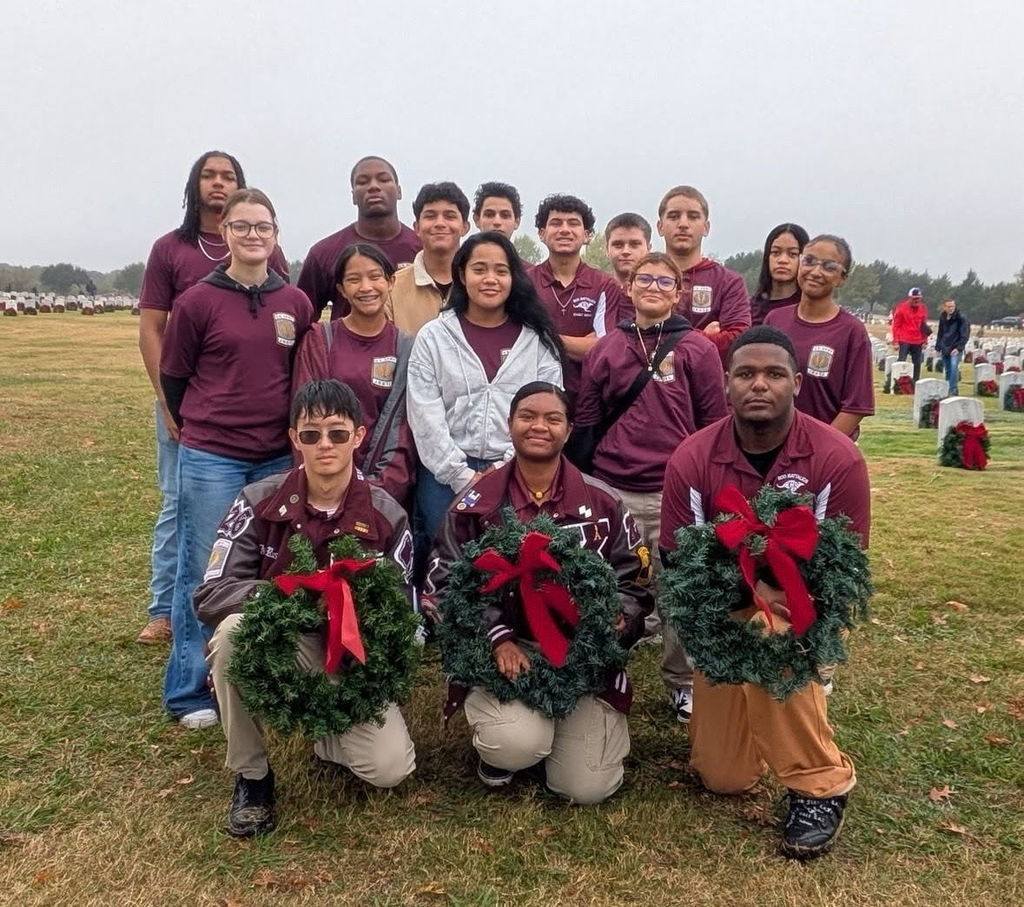 Student cadets from all five Killeen ISD Junior ROTC battalions participated Saturday in the annual Wreaths for Vets ceremony at the Central Texas State Veterans Cemetery. We are grateful for our 100-plus service-minded cadets and for the sacrifices of our fallen heroes.