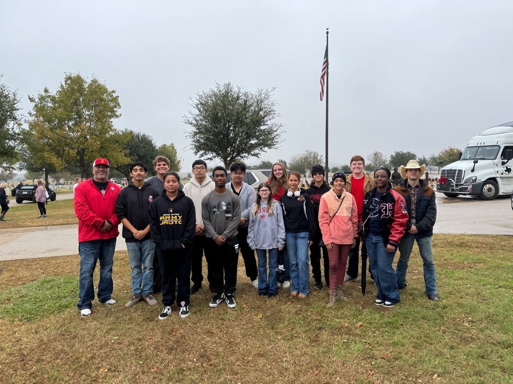 Student cadets from all five Killeen ISD Junior ROTC battalions participated Saturday in the annual Wreaths for Vets ceremony at the Central Texas State Veterans Cemetery. We are grateful for our 100-plus service-minded cadets and for the sacrifices of our fallen heroes.