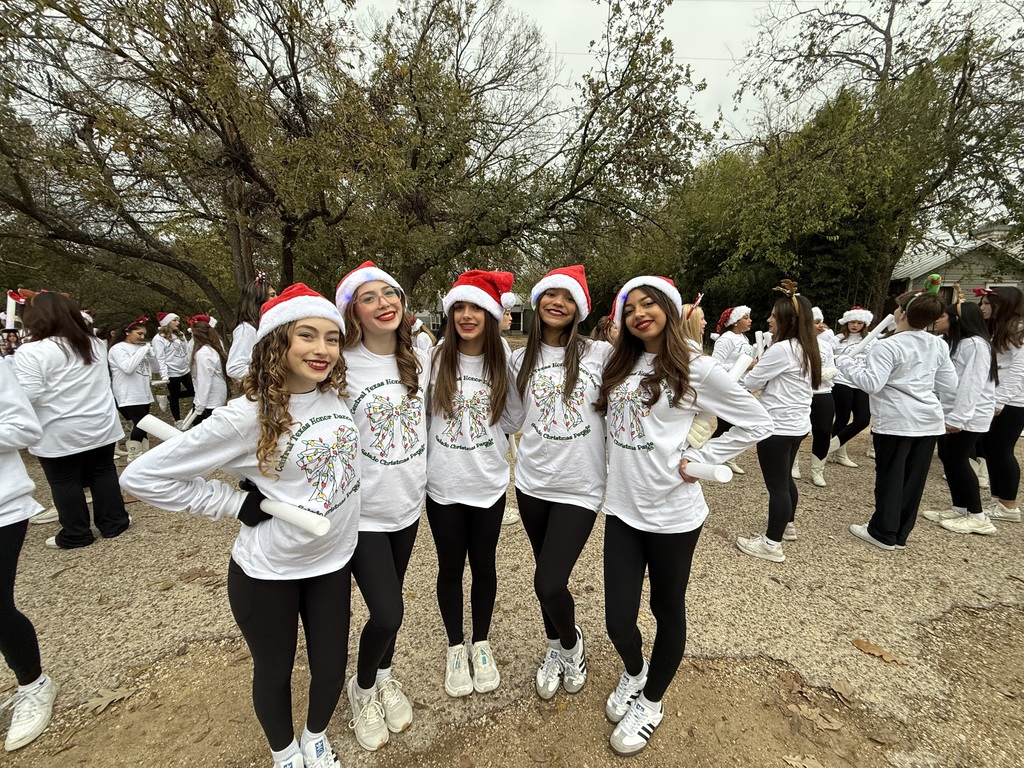 Golden Belles in Salado