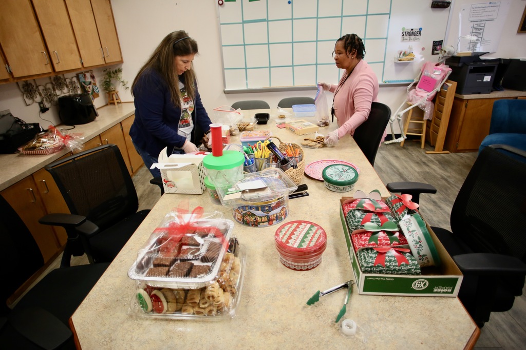 Clarke ES Sweets for Soldiers 2025