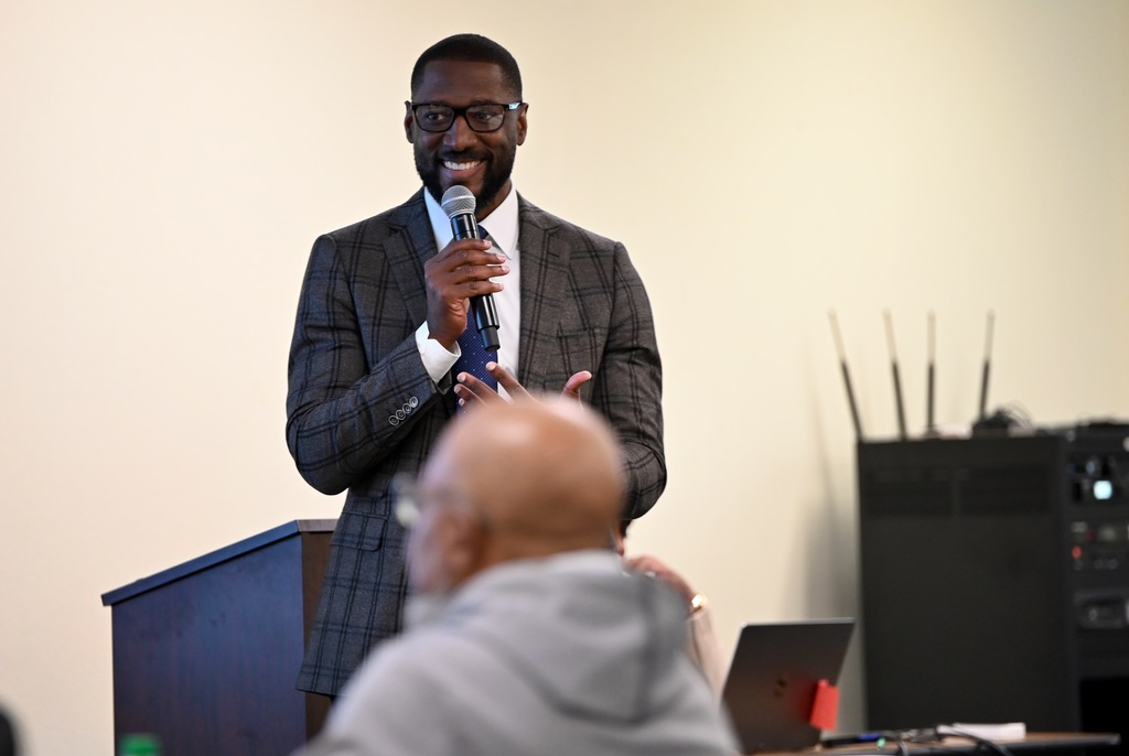 Superintendent meeting with pastors