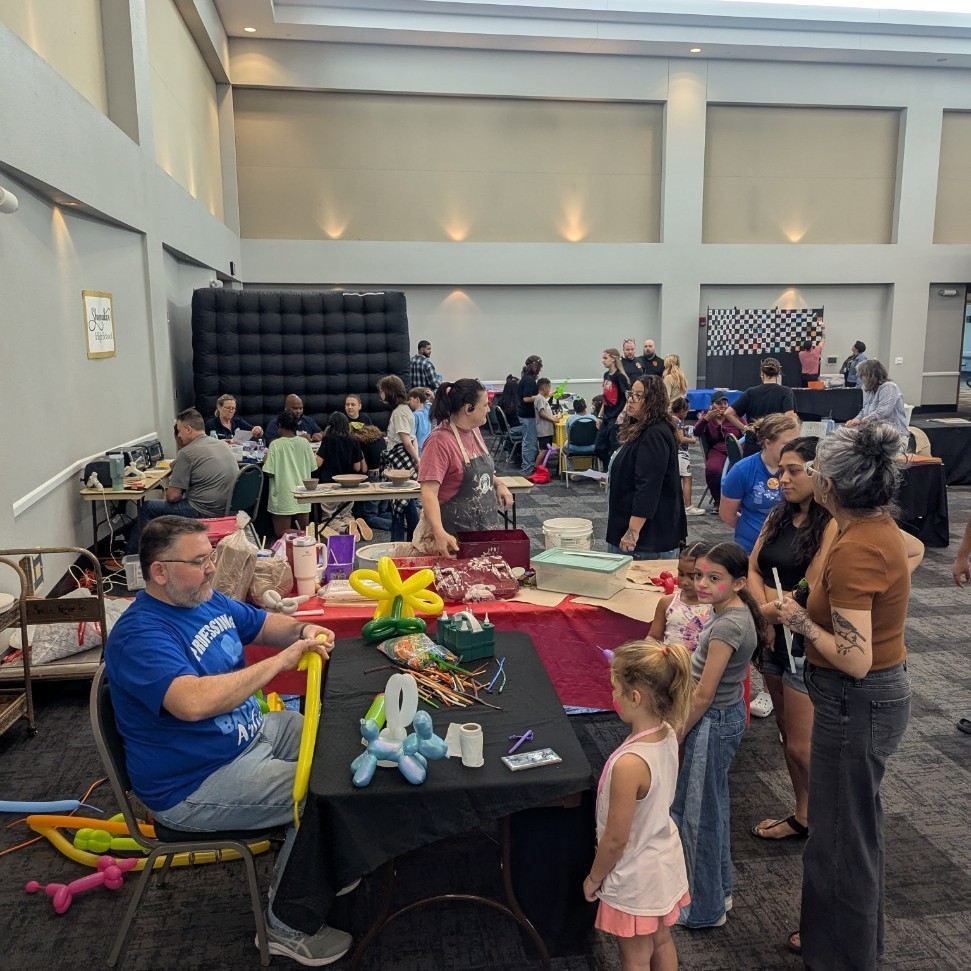 Ellison HS Balloon animals