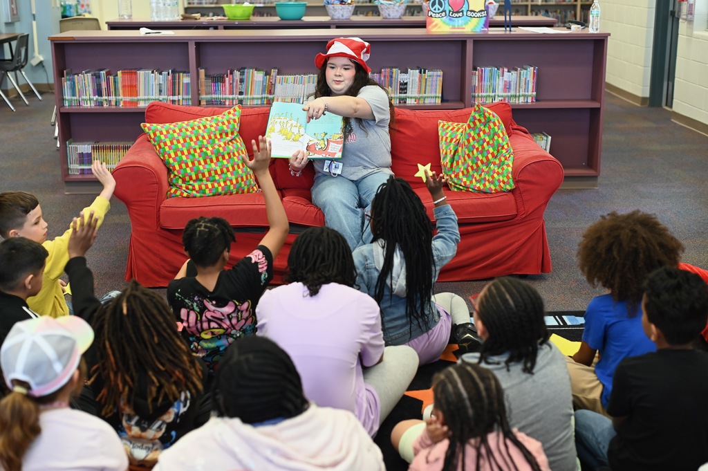 Seuss lessons at Iduma ES 2026