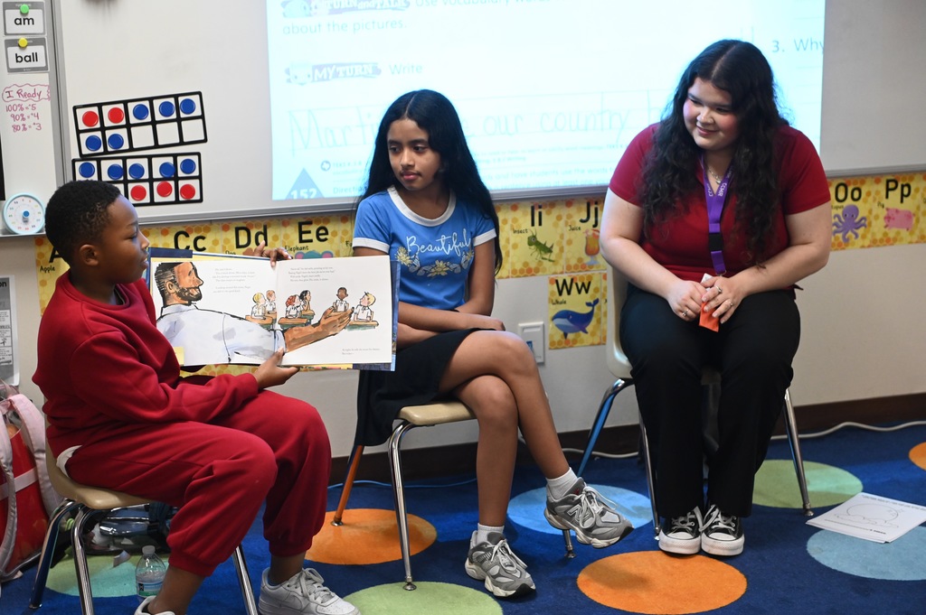 Reeces Creek ES future teacher club