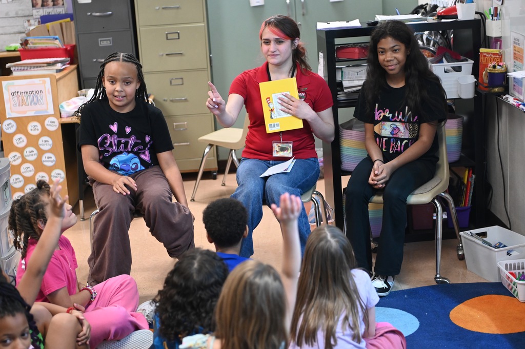 Reeces Creek ES future teacher club