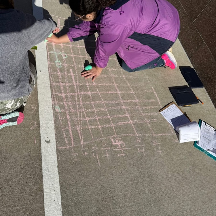 students using chalk
