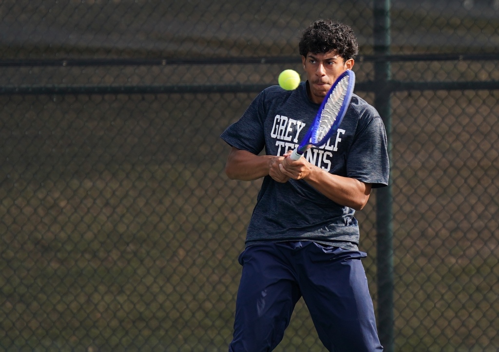 Shoemaker tennis player 