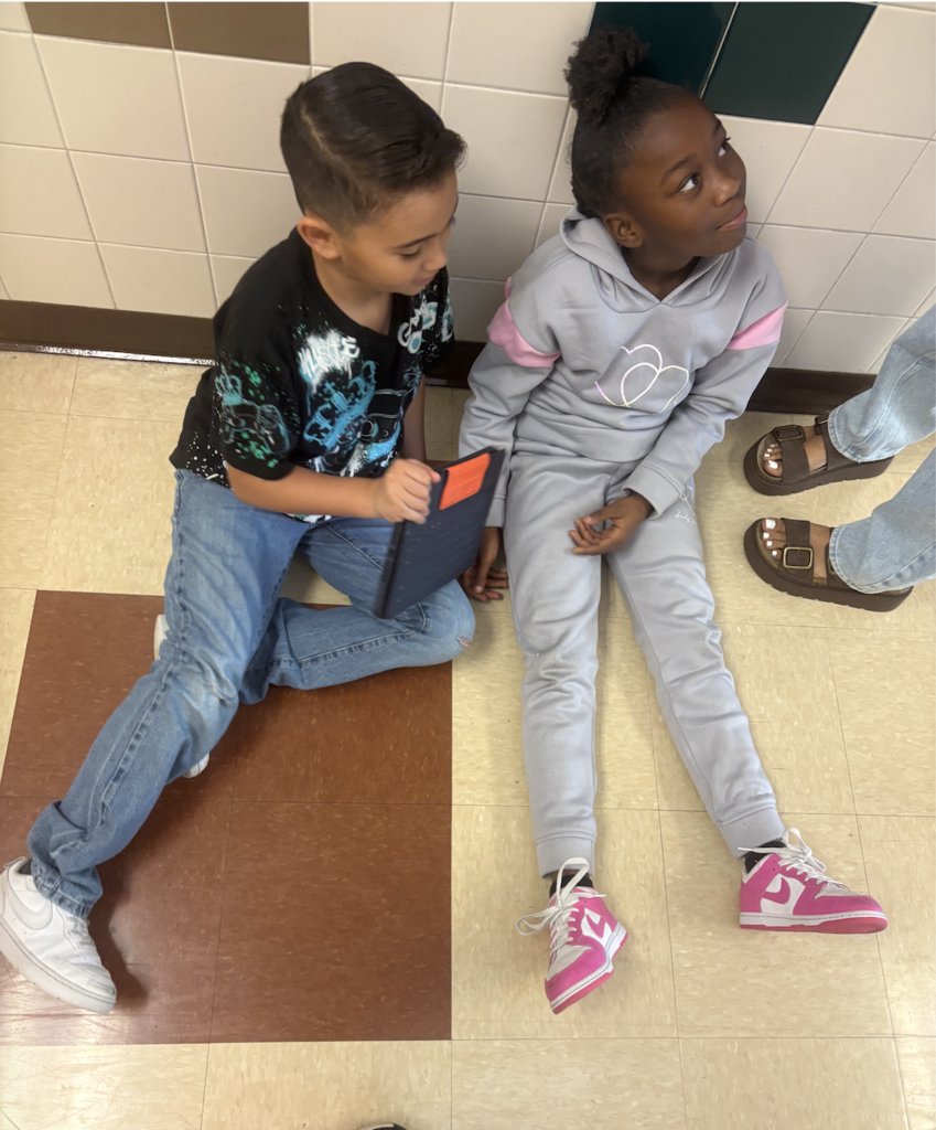 Student learning with robots and ipads