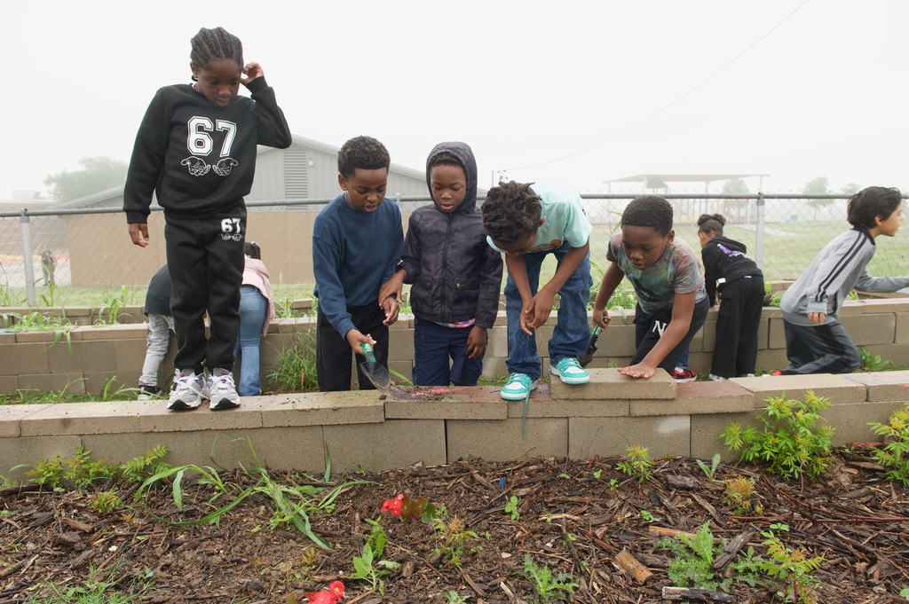 Earth Day gardening at RCES