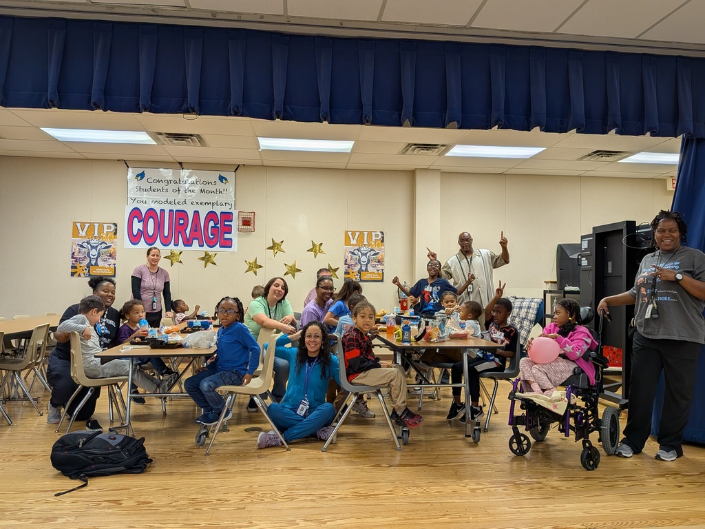 students in cafeteria