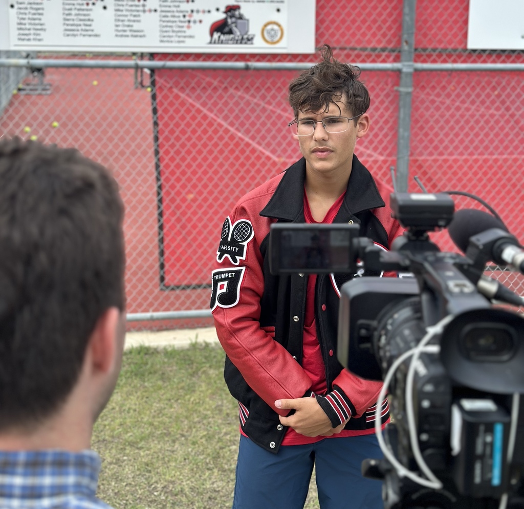 HHHS tennis player Wills Pierce