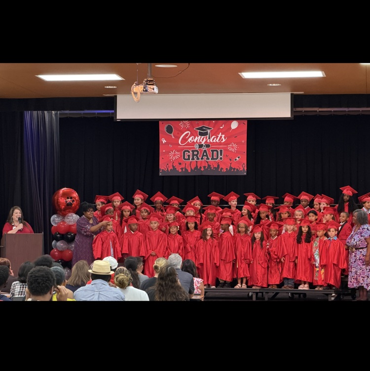 kinder graduates