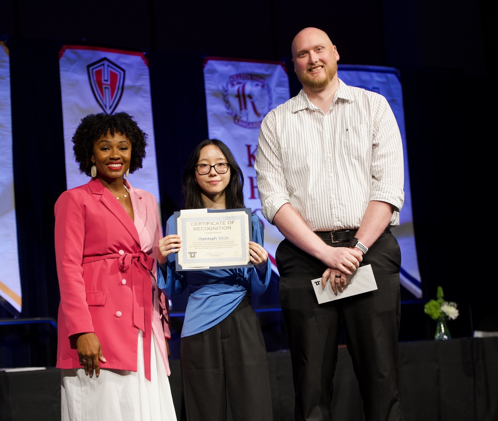 HHHS valedictorian Hannah Shin
