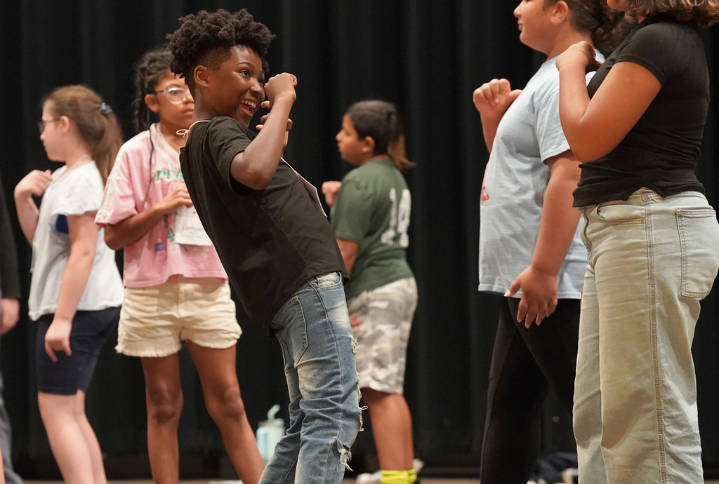 Elementary student participates in musical theatre camp