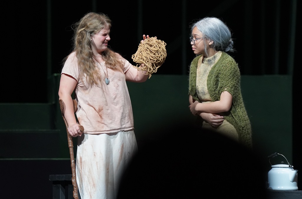 High school theatre camp performers