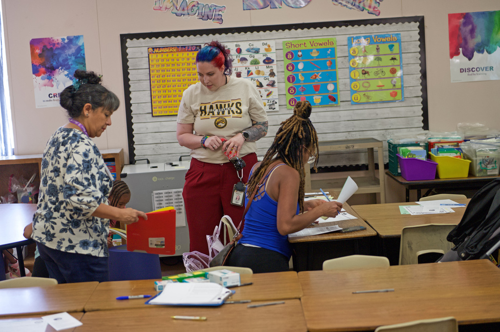 Meet the Teacher Hay Branch ES 2026