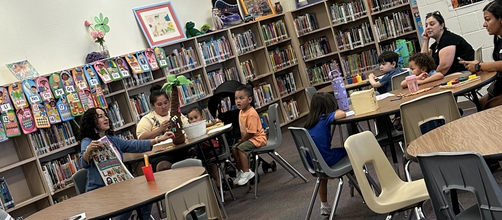 Little Mavericks, their families and Mrs. Adkins
