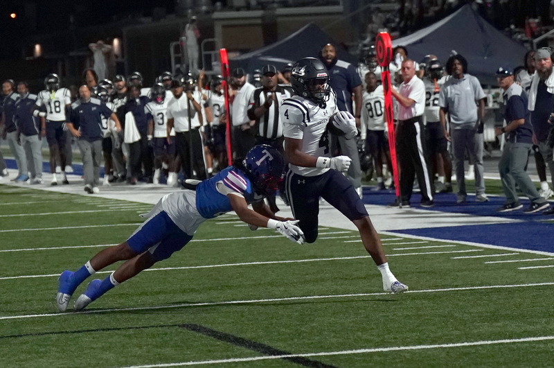 SHS Josiah Walker scores a TD