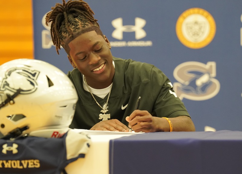 Jamal Polite Jr. signing day