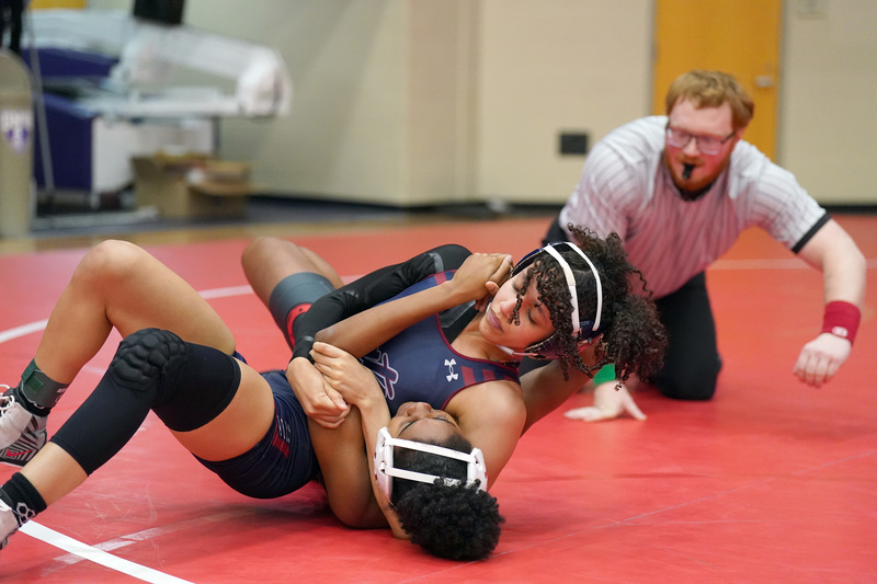 CHS regional wrestling champ