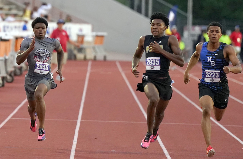 CHS 200 dash at state