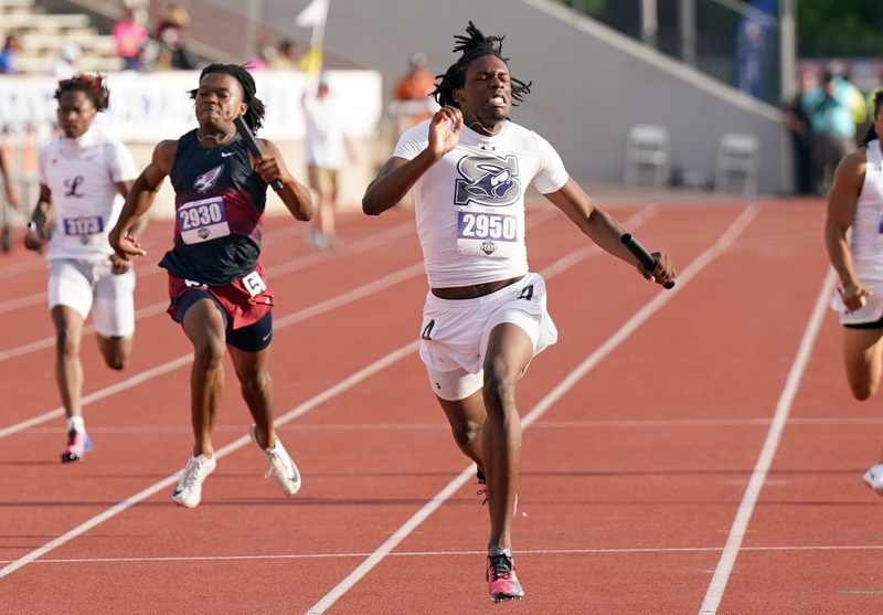 SHS 4x200 relay finish