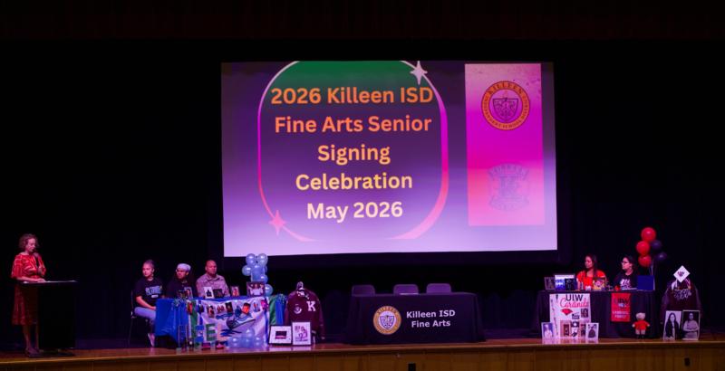 Fine arts signing KHS