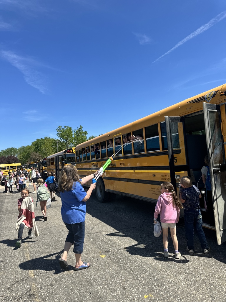 teachers squirting students and buses