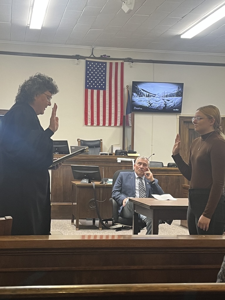 Students in the Courthouse