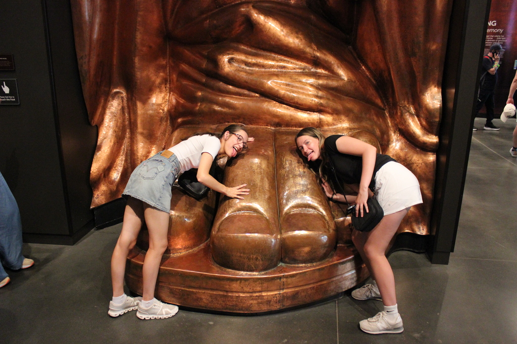 Goofy Girls