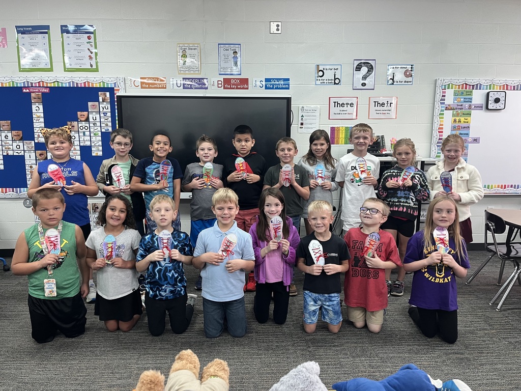 2nd grade with their practice shoes! 👟