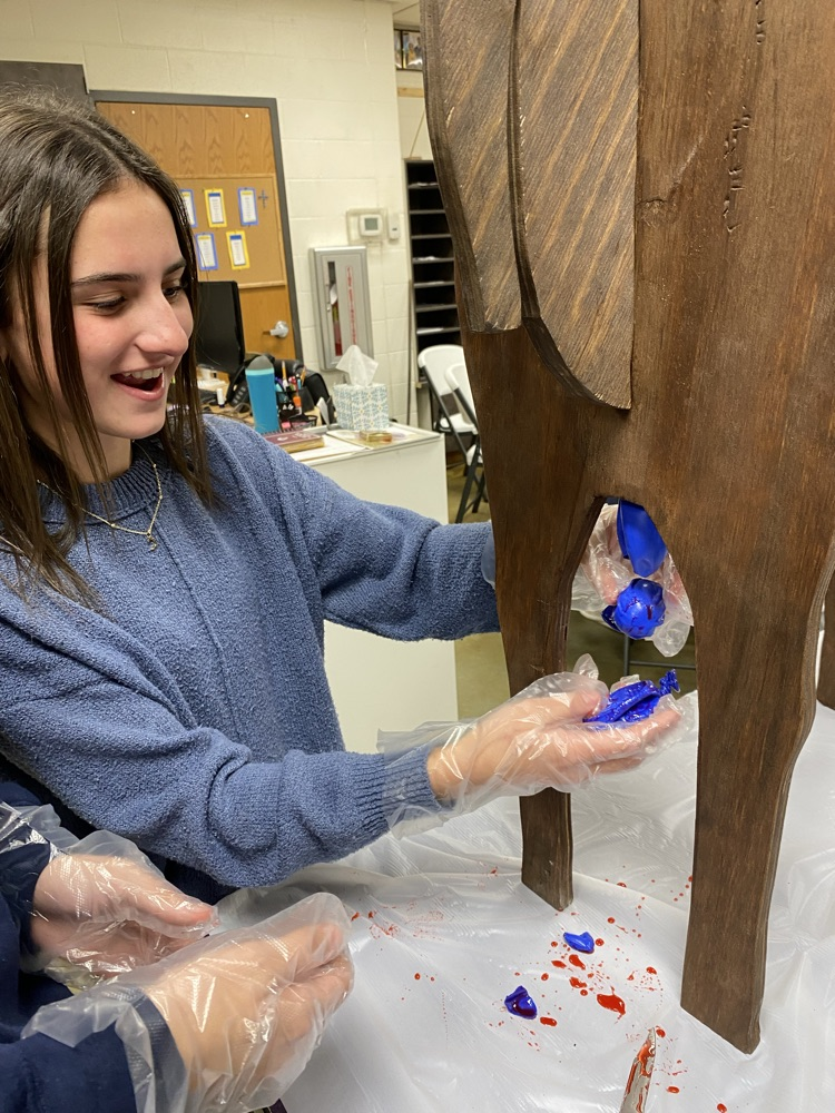 Cali assisting Kinley.