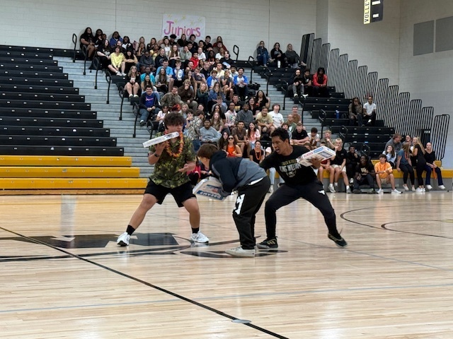 Pep rally pizza box tag